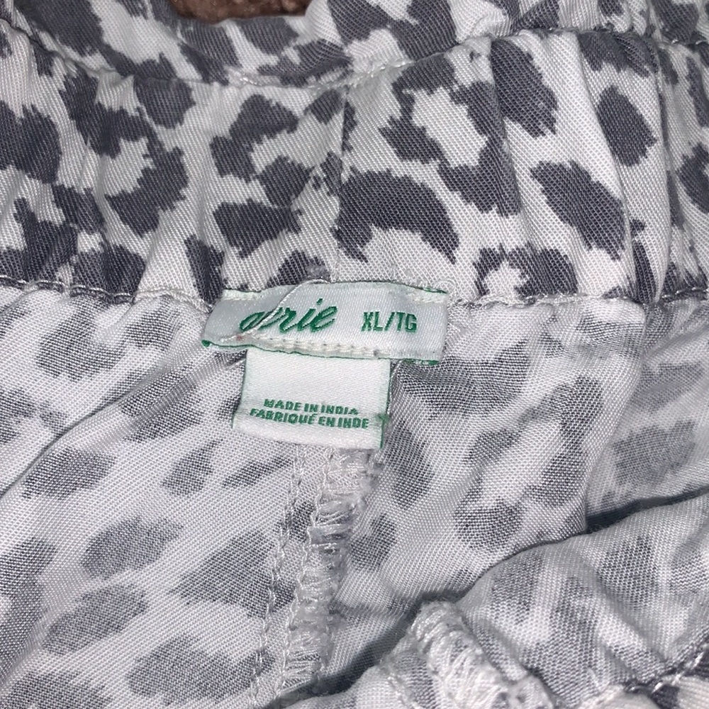 aerie shorts - Picture 4 of 5